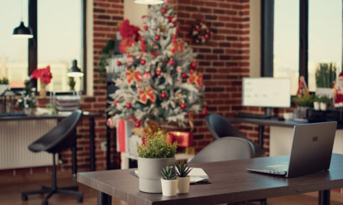 Badnji dan Božić kancelarija