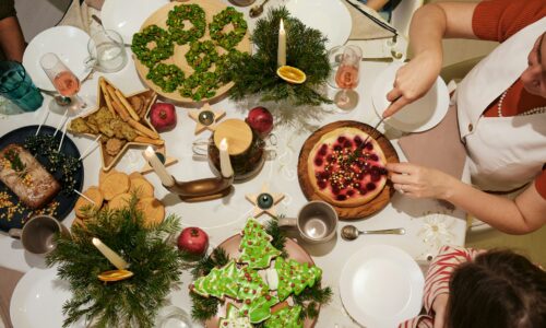 Praznična večera, (UNSPLASH)
