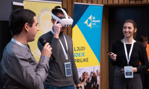 Prvi student na potezu