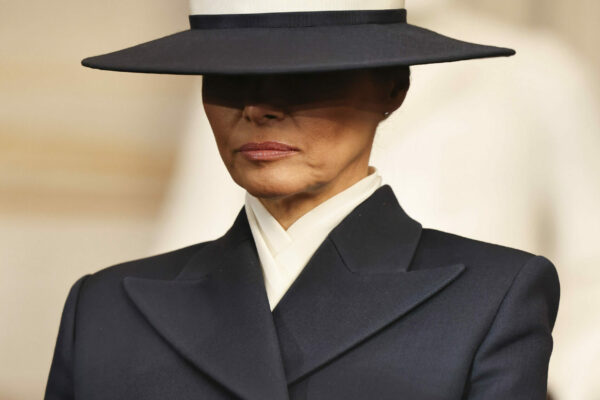 Melanija Tramp, Šešir