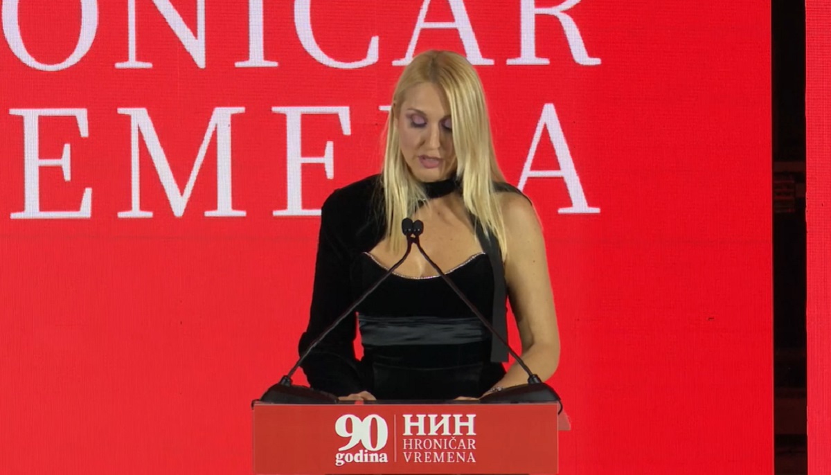 Jelena Drakulić, NIN