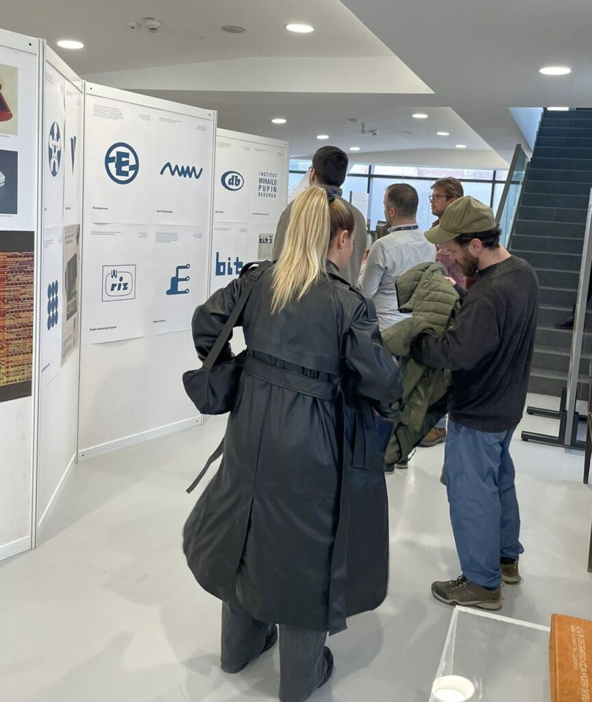 DataArt izložba logotipa