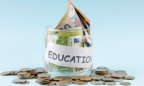 Alek Kavčić, donacije, škola, prosvetari