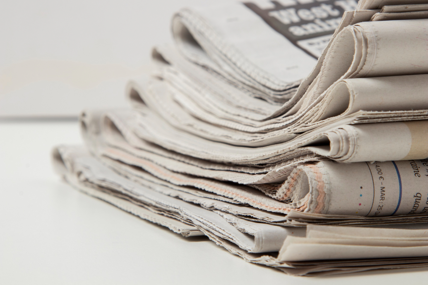 Dnevni list "Vesti", novine, Srbija, Australija