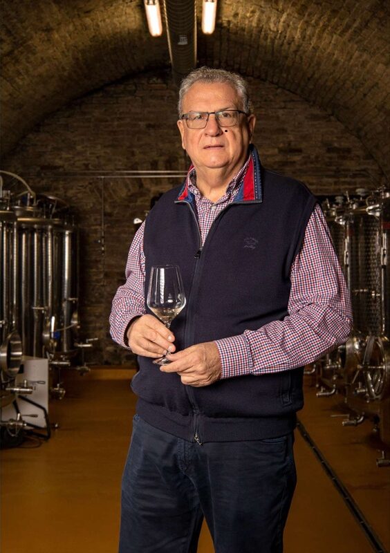 prof. dr Milan Ubavić, vlasnik vinarije Vinum u Sremskim Karlovcima