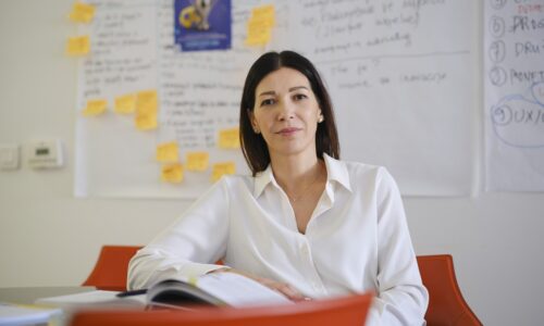 Mozzart Bet, Daniela Perović