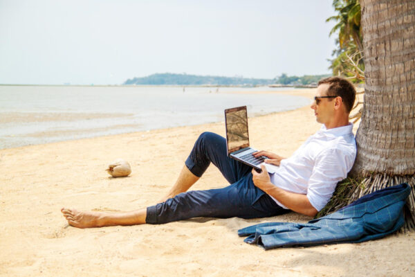 radite sa plaže, posao, rad od kuće