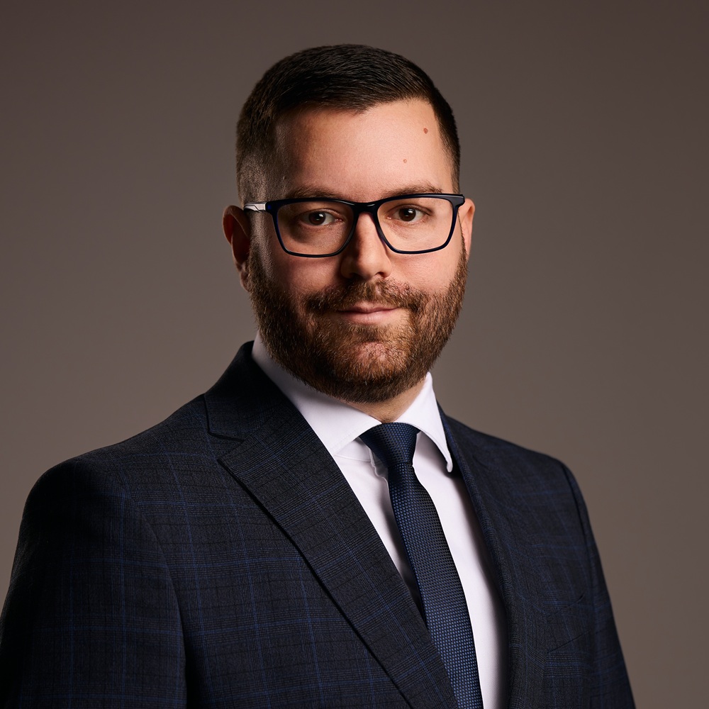 Bojan Glogić, Eso Tron