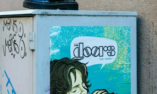 The doors, Džim Morison, bista