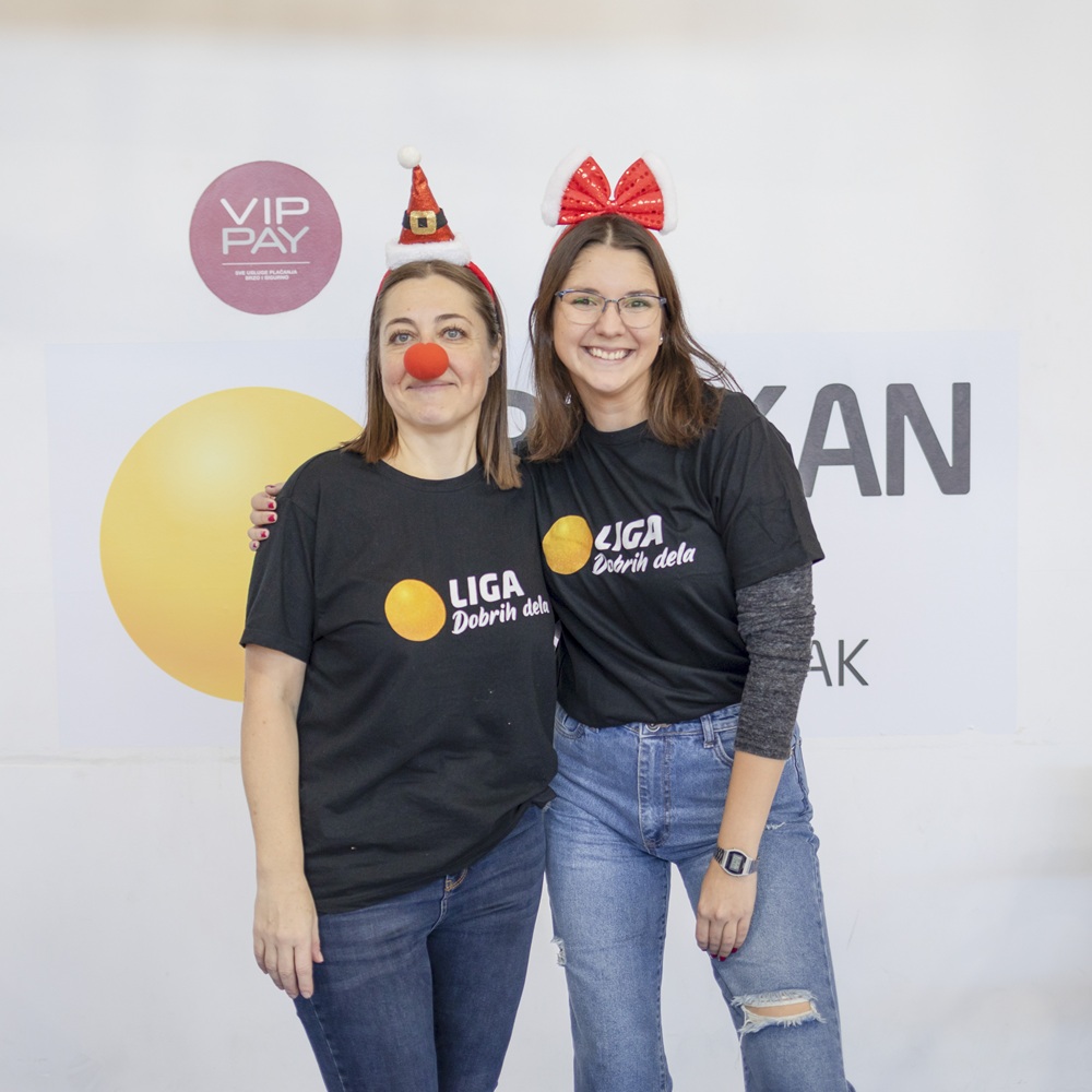 Balkan Bet - Dodela novogodišnjih paketića