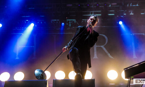 Wonderhul Life, Hurts