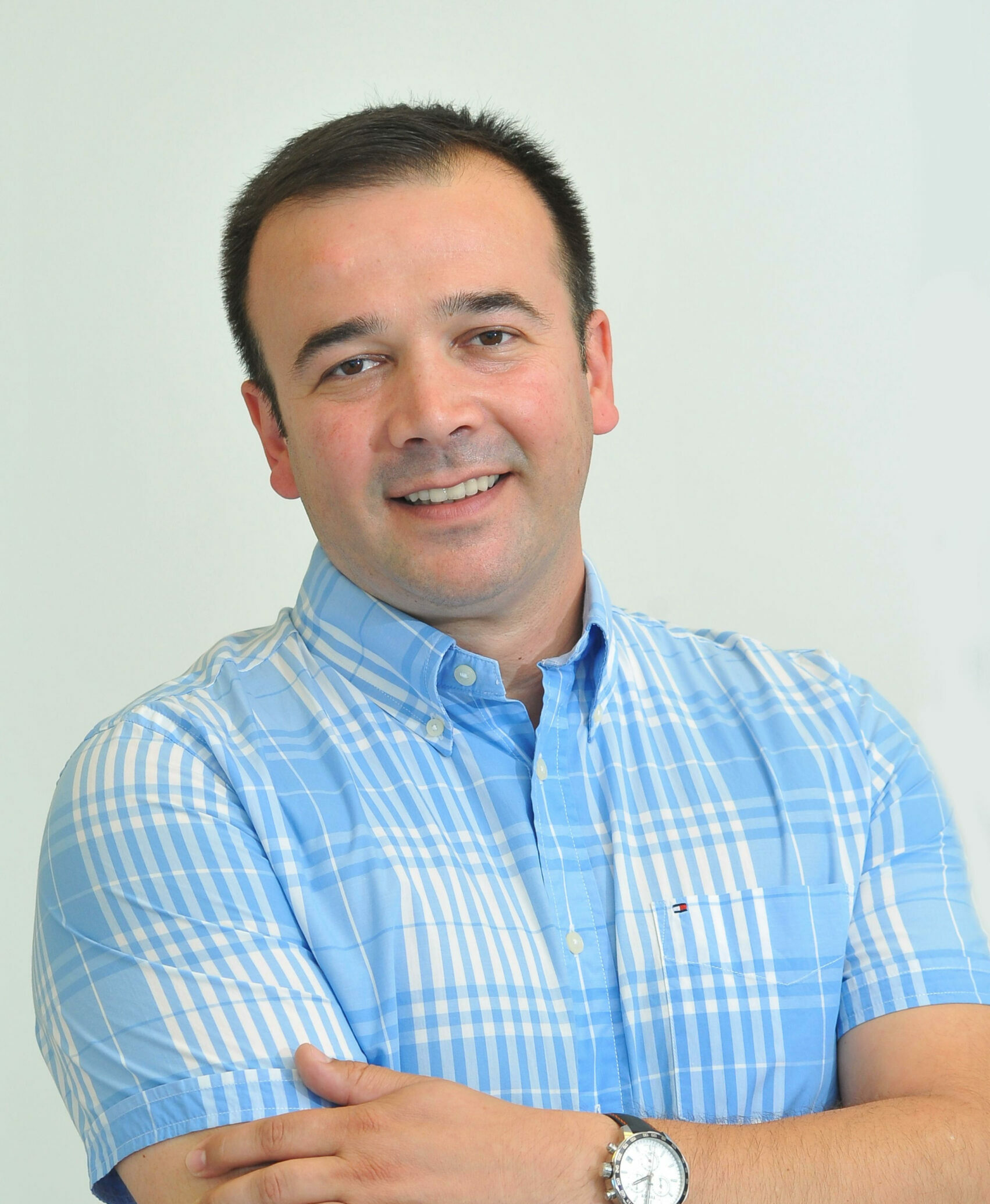 Desing, Vojislav Nikolić