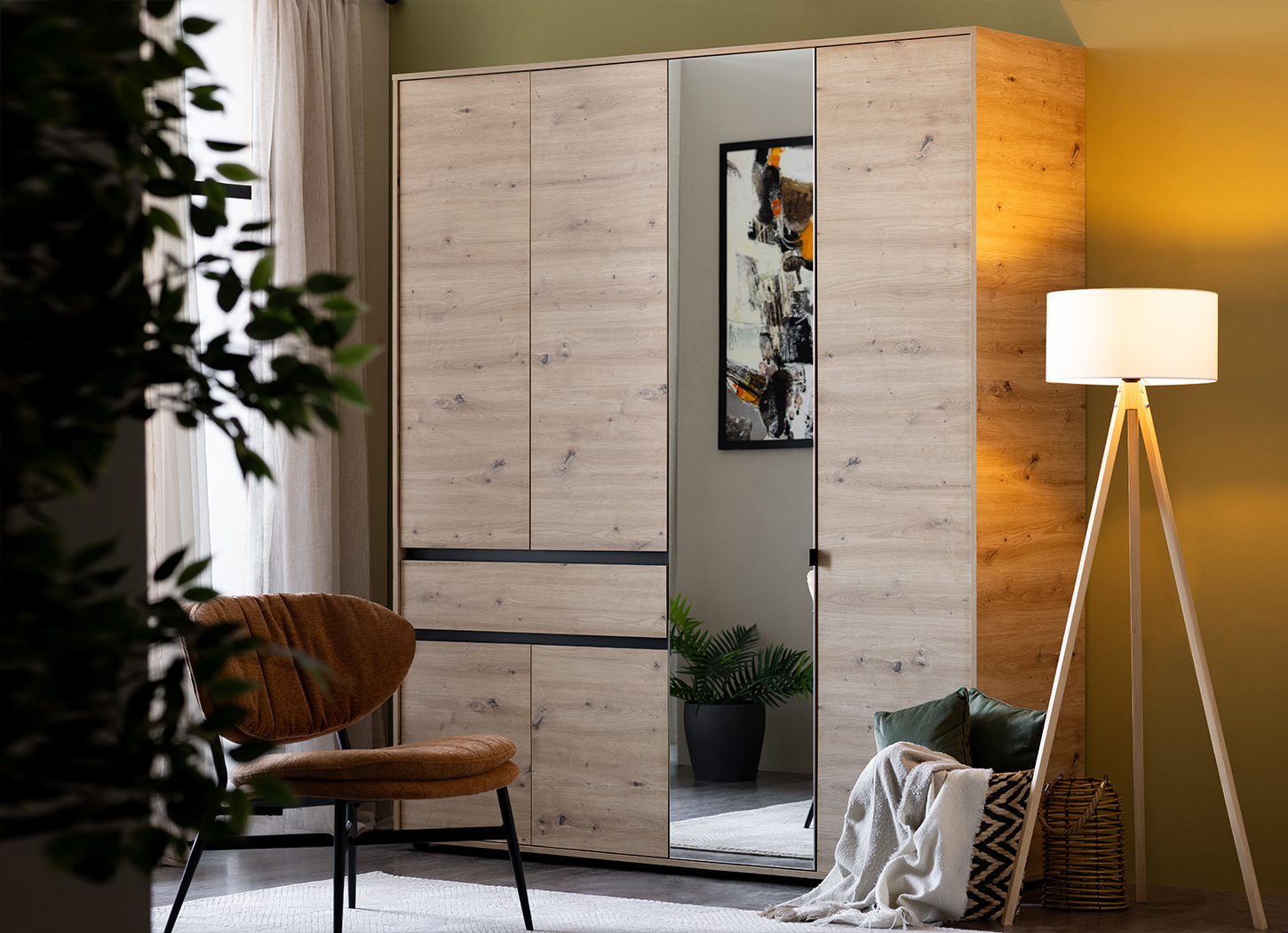 Nameštaj, Forma Ideale