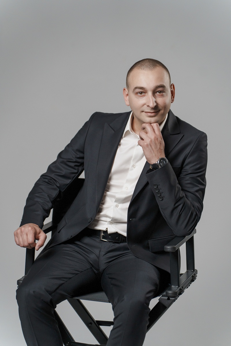 Nemanja Gavrilović, Mokrogorska poslovna škola