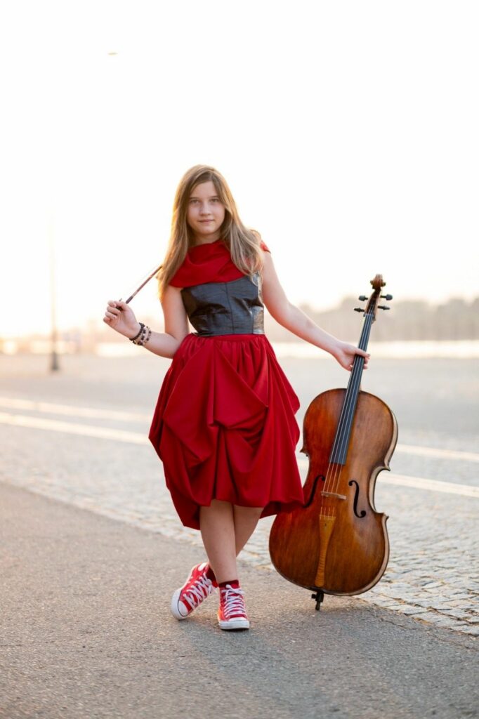 Dora Trifu & Friends