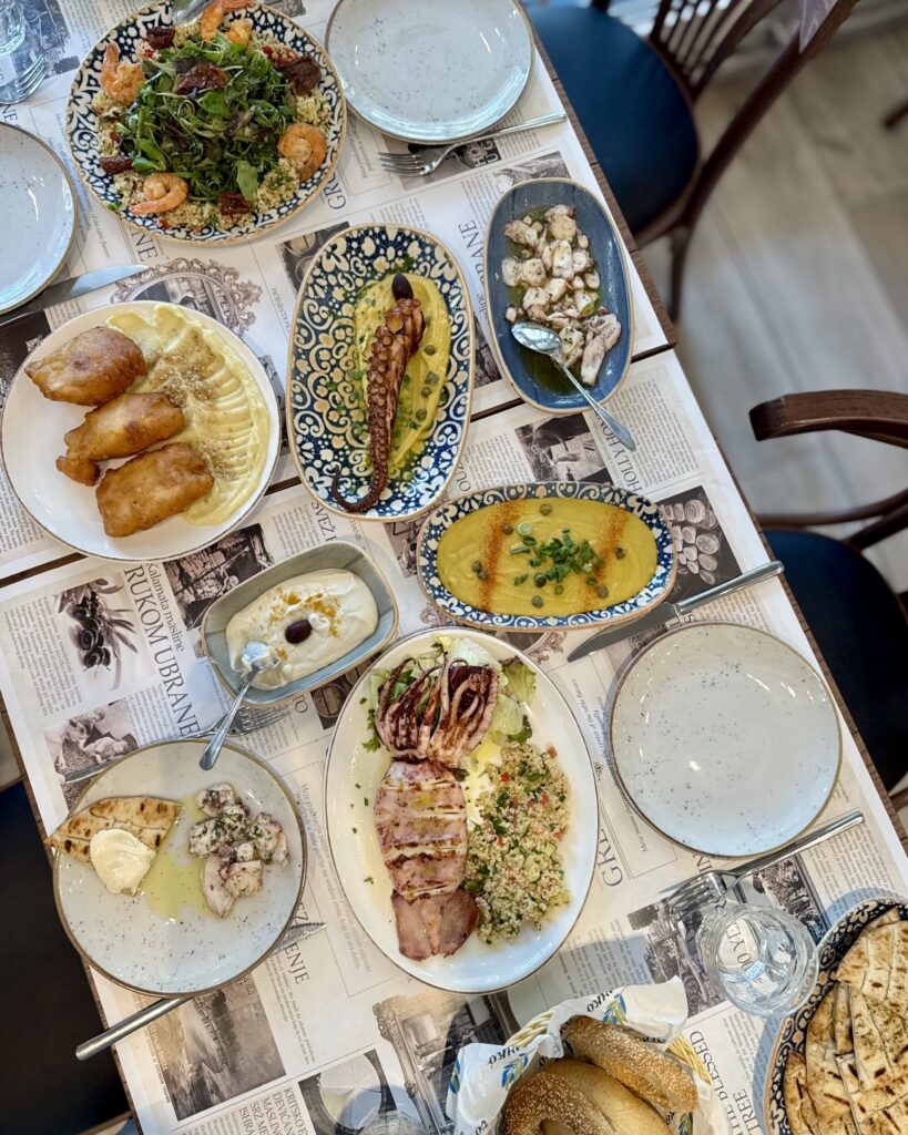 Meze by Elliniko Beograd