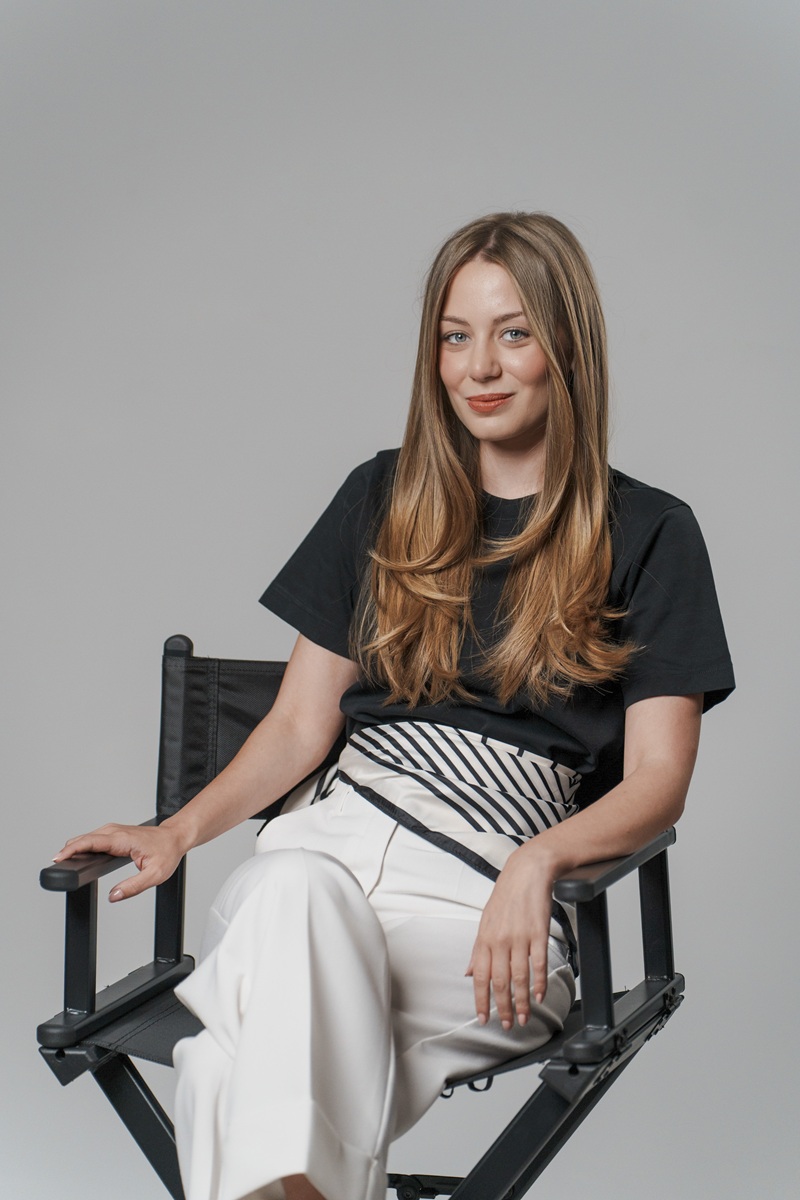 Teodora Adamović, Sirvis