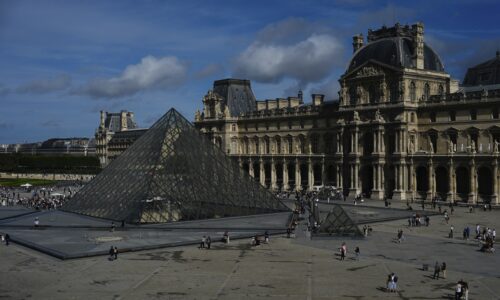 Luvr, Pariz, Francuska