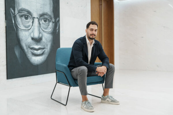 Yuhor, Milan Reljić