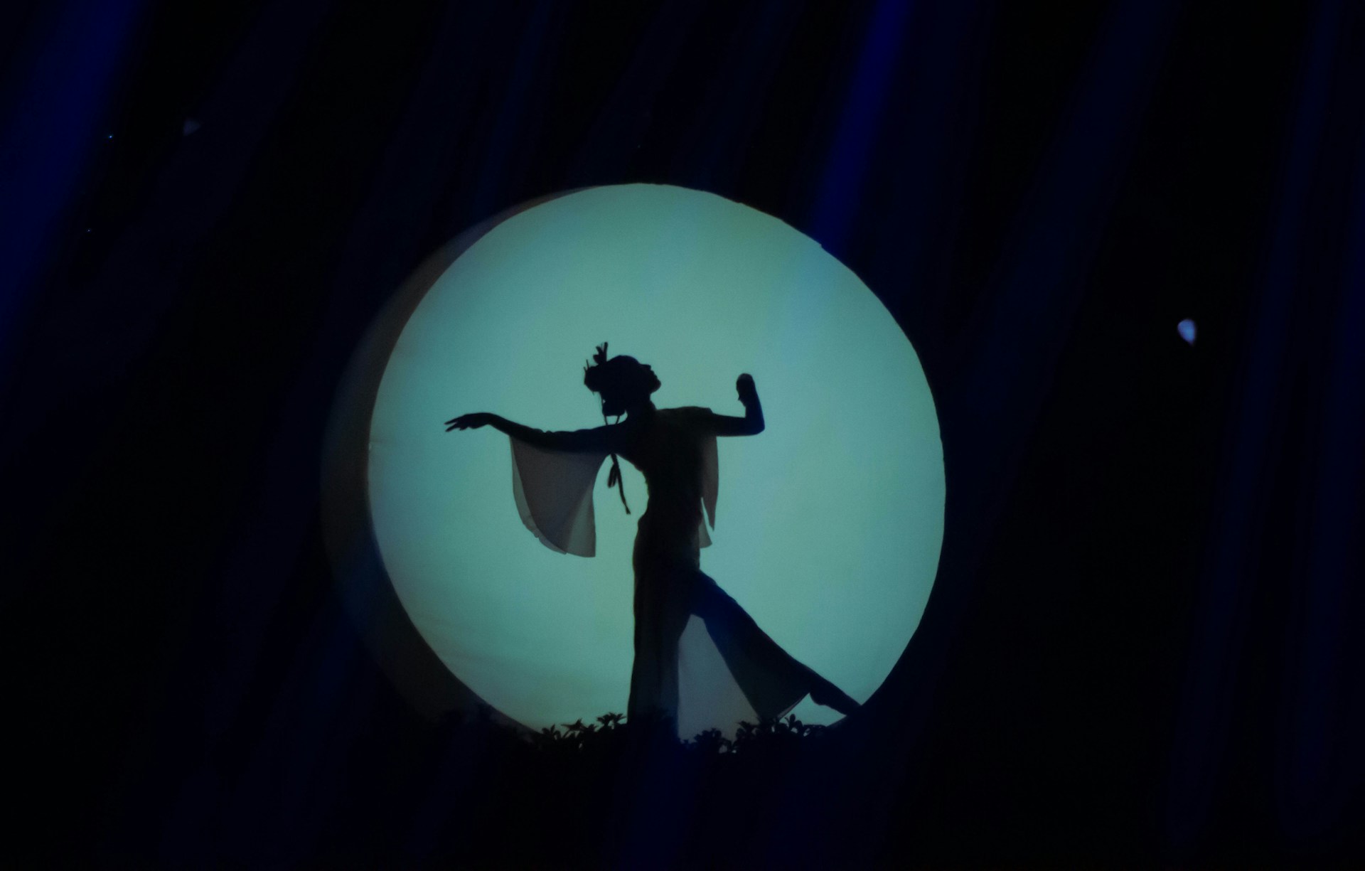 kina, žena, predstava