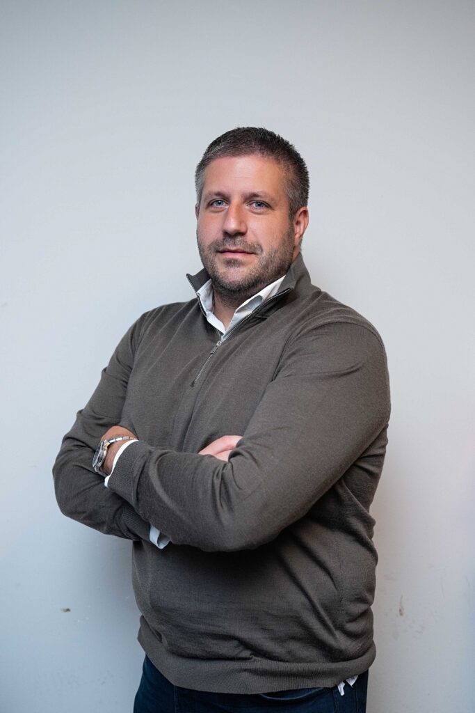 Fiesta Event, Dušan Vukojević