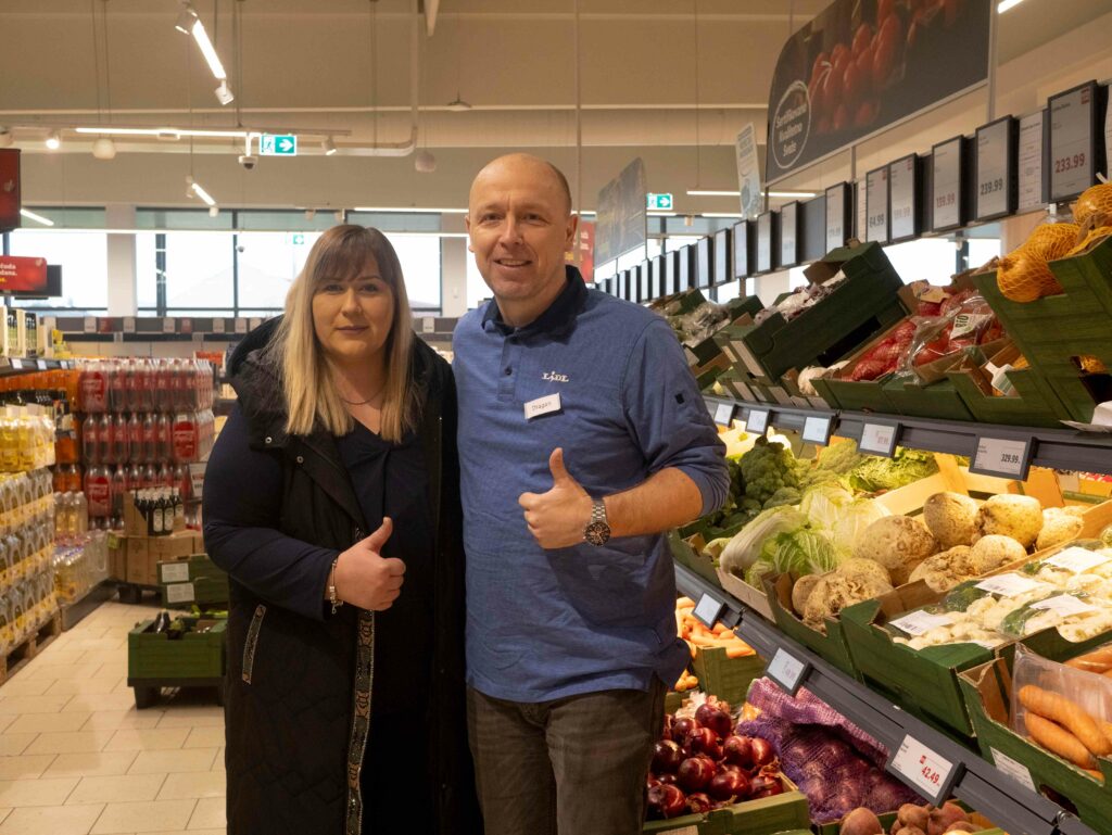 Bojana Novaković Rukovodilac prodavnice i Dragan Čigoja Generalni direktor Lidl Srbija