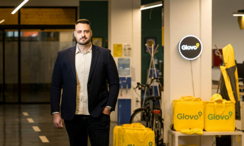 Dušan Lazić, Glovo