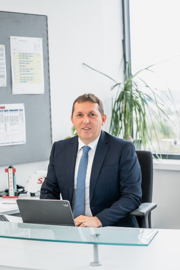 Miroslav Vezmar, STRABAG