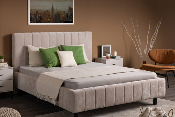 Tapacirani bračni kreveti